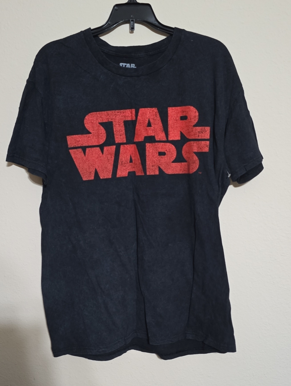 NWOT Mens Star Wars Graphic Logo Tee Multiple Sizes Available